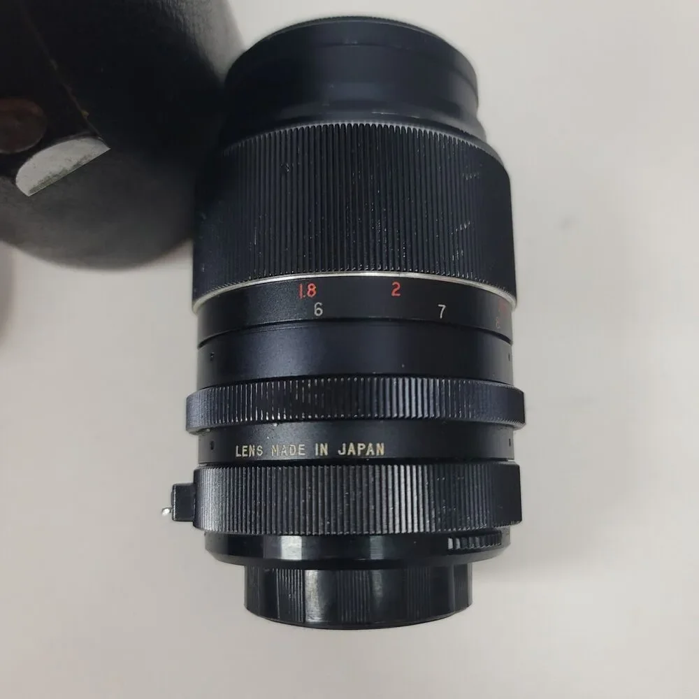 Vivitar 135mm f2.8 Auto MF Telephoto Portrait M42 Screw Mount Lens No. 378003178